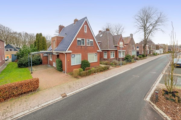 Te koop: Sfeervolle jaren '30 woning met diepe tuin en maar liefst 5 slaapkamers !